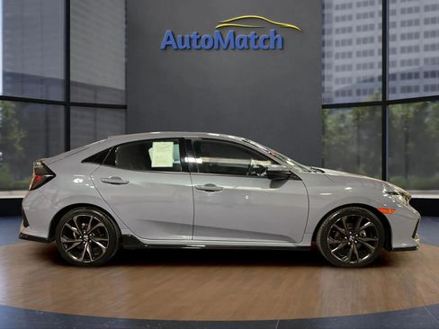 Used 2019 Honda Civic Sport image 12