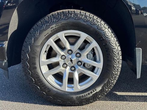 Used 2020 Chevrolet Silverado 1500 RST w/ All-Star Edition image 9