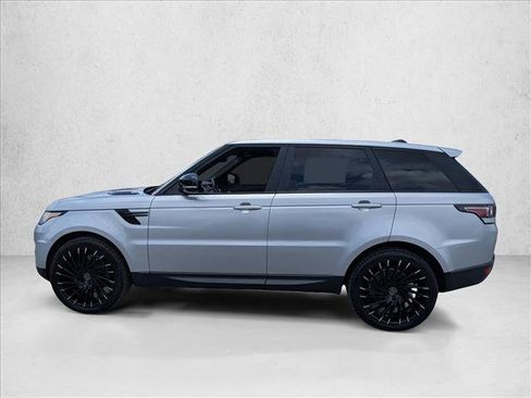 Used 2017 Land Rover Range Rover Sport SE AWD/4WD image 8