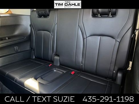 Certified 2023 INFINITI QX60 Luxe w/ Cargo Package AWD/4WD image 17