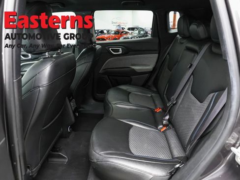 Used 2024 Jeep Compass Latitude AWD/4WD image 20