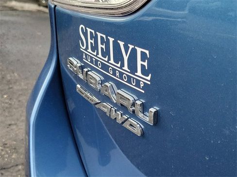 Used 2023 Subaru Forester Limited image 25