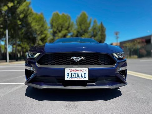 Used 2019 Ford Mustang Premium RWD image 27