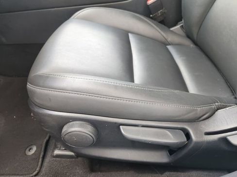 Used 2024 MAZDA CX-30 AWD 2.5 S w/ Select Sport Pkg image 18