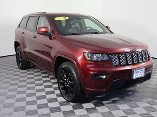 Used 2020 Jeep Grand Cherokee Altitude video 1