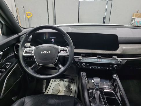 Used 2025 Kia Telluride EX X-Line image 3