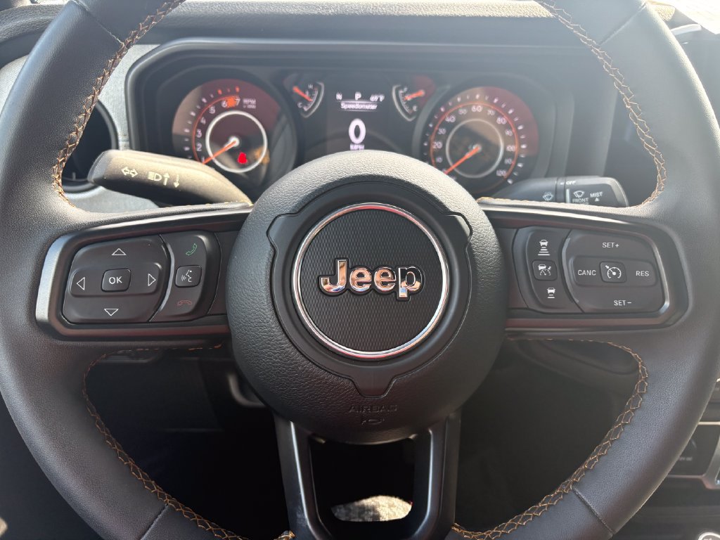 Used 2024 Jeep Wrangler Sport AWD/4WD image 7