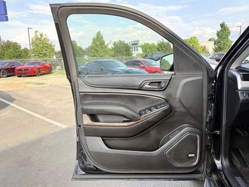 Used 2017 Chevrolet Tahoe LT AWD/4WD image 12