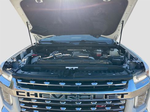 Used 2023 Chevrolet Silverado 2500 LTZ w/ LTZ Plus Package image 33