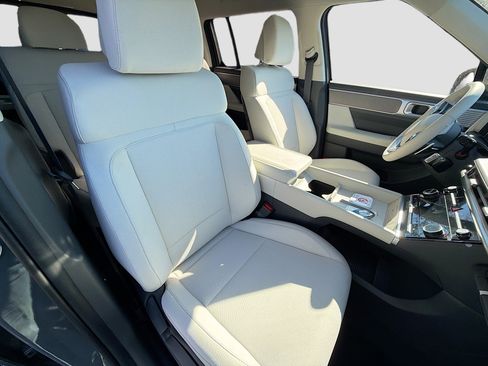 New 2026 Hyundai Santa Fe SE FWD image 15