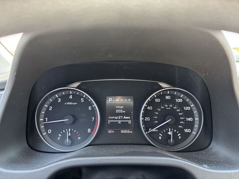 Used 2018 Hyundai Elantra SEL w/ Cargo Package FWD image 14