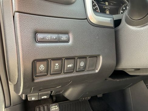 Used 2024 Nissan Murano SL w/ Cargo Package AWD/4WD image 23