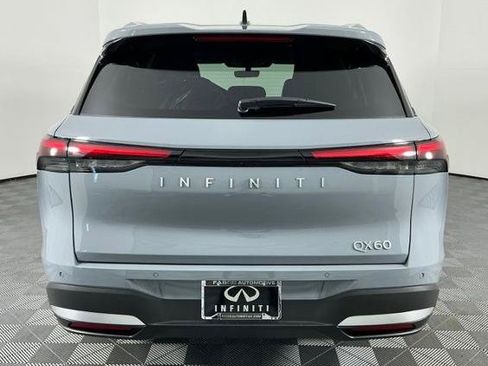 Certified 2027 INFINITI QX60 Luxe w/ Cargo Package FWD image 5