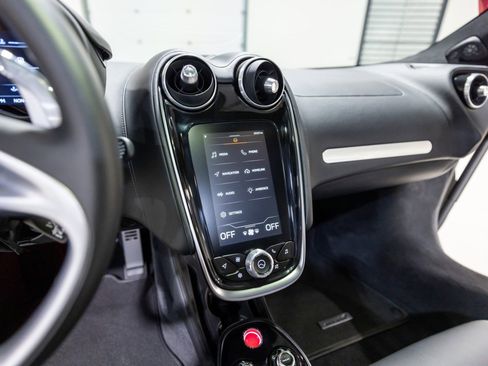 Used 2023 McLaren GT image 37