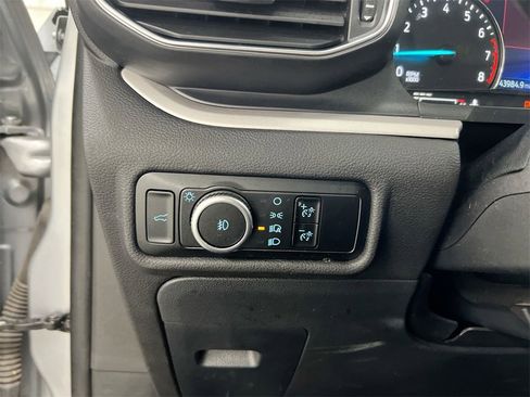 Used 2023 Ford Explorer XLT w/ Equipment Group 202A image 17