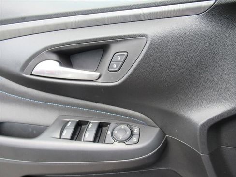 New 2026 Buick Envista Sport Touring w/ Convenience I Package FWD image 20