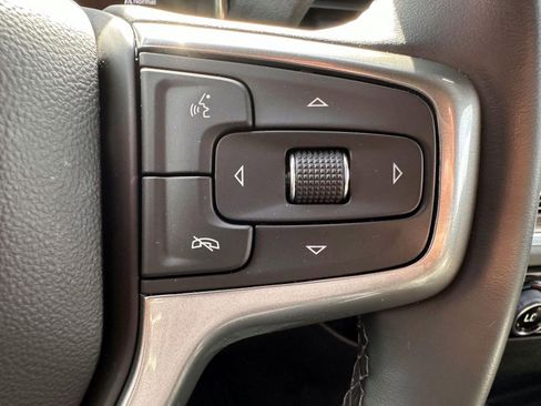 Used 2024 Chevrolet Silverado 1500 LT AWD/4WD image 17