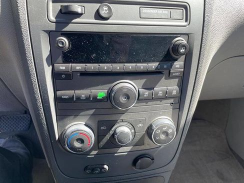 Used 2009 Chevrolet HHR LS FWD image 35