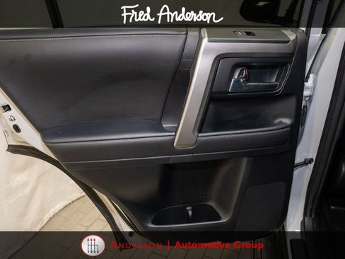 Certified 2024 Toyota 4Runner SR5 Premium AWD/4WD image 9
