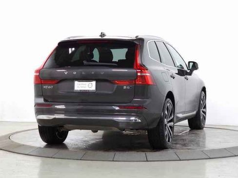Certified 2023 Volvo XC60 B6 Ultimate w/ Climate Package image 11