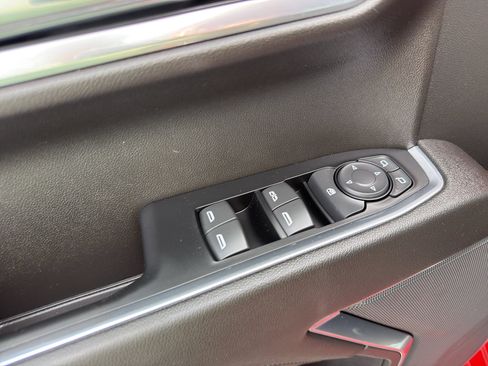 Used 2022 Chevrolet Silverado 1500 LT AWD/4WD image 13