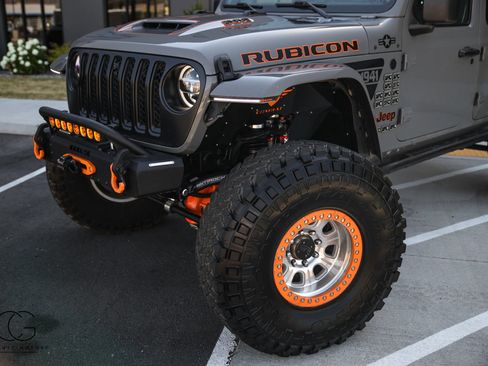 Used 2021 Jeep Wrangler Unlimited Rubicon w/ Xtreme Recon 35" Tire Package AWD/4WD image 5