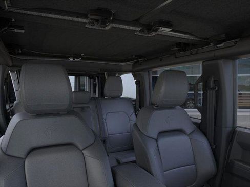 New 2026 Ford Bronco Badlands image 12