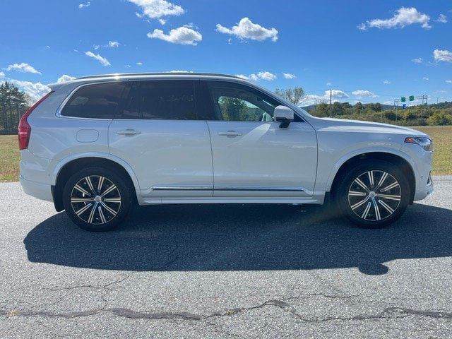 Used 2024 Volvo XC90 B5 Plus w/ Protection Package Premier AWD/4WD image 5