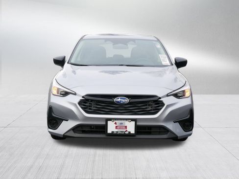 Used 2025 Subaru Impreza 2.0i image 2