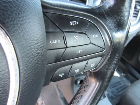 Used 2019 Dodge Charger Police RWD image 21
