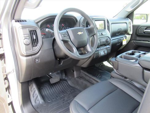 New 2026 Chevrolet Silverado 1500 W/T image 15