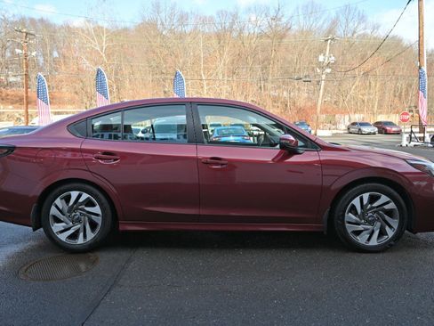 Used 2024 Subaru Legacy Limited image 8