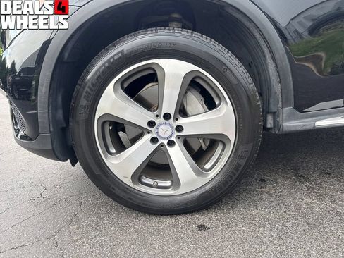 Used 2016 Mercedes-Benz GLC 300 image 27