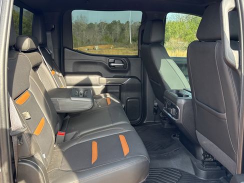 Used 2020 GMC Sierra 1500 AT4 w/ AT4 Premium Package image 30