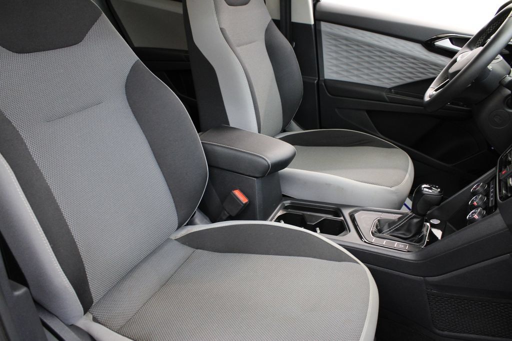 Used 2023 Volkswagen Taos S FWD image 22