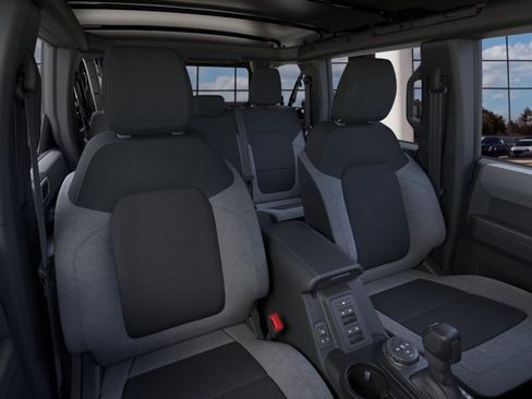 New 2025 Ford Bronco Big Bend AWD/4WD image 9