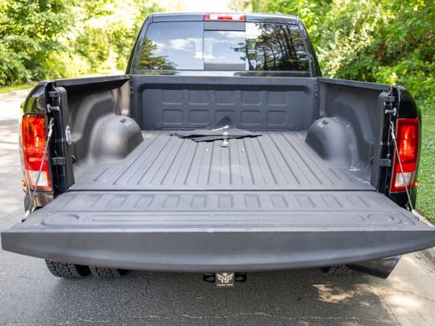 Used 2011 RAM 3500 Big Horn AWD/4WD image 17
