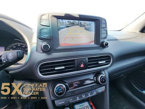 Used 2018 Hyundai Kona Limited image 28