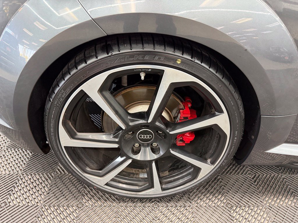 Used 2022 Audi TT RS AWD/4WD image 19