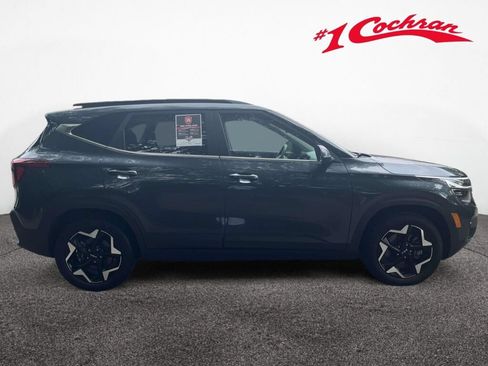 Used 2024 Kia Seltos EX AWD/4WD image 6