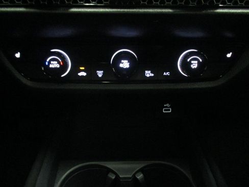 Used 2023 Honda HR-V Sport image 22