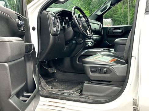 Used 2021 GMC Sierra 1500 AT4 w/ AT4 Value Package AWD/4WD image 10