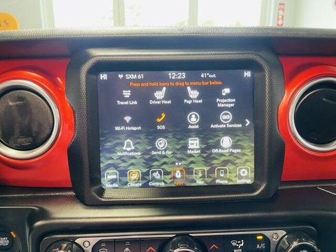 Used 2022 Jeep Wrangler Unlimited Rubicon w/ Steel Bumper Group AWD/4WD image 24