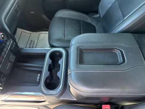 Used 2021 Chevrolet Silverado 1500 LTZ w/ LTZ Premium Package AWD/4WD image 23
