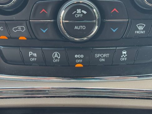 Certified 2017 Jeep Grand Cherokee Limited AWD/4WD image 33