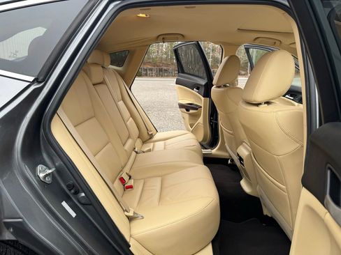 Used 2011 Honda Crosstour EX-L image 16