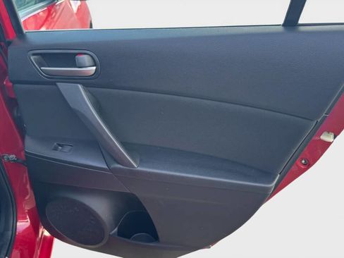 Used 2013 MAZDA MAZDA3 i Touring image 13