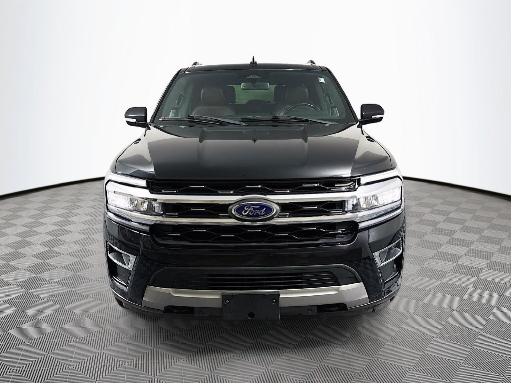 Used 2022 Ford Expedition Max Limited AWD/4WD image 2
