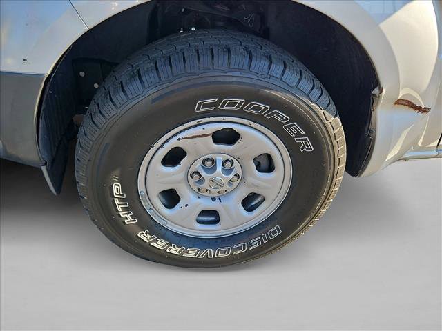 Used 2012 Nissan Frontier S RWD image 21