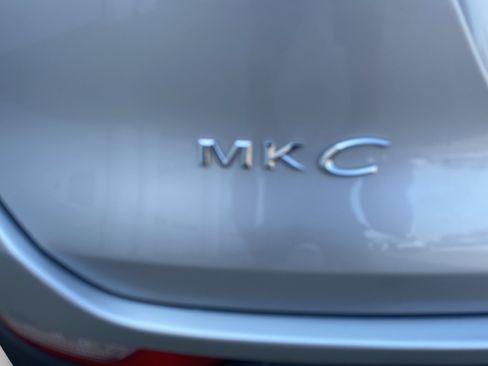 Used 2017 Lincoln MKC Premiere FWD image 33